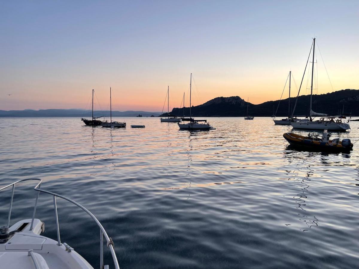 Latitudes 43 Lägenhet Porquerolles Exteriör bild