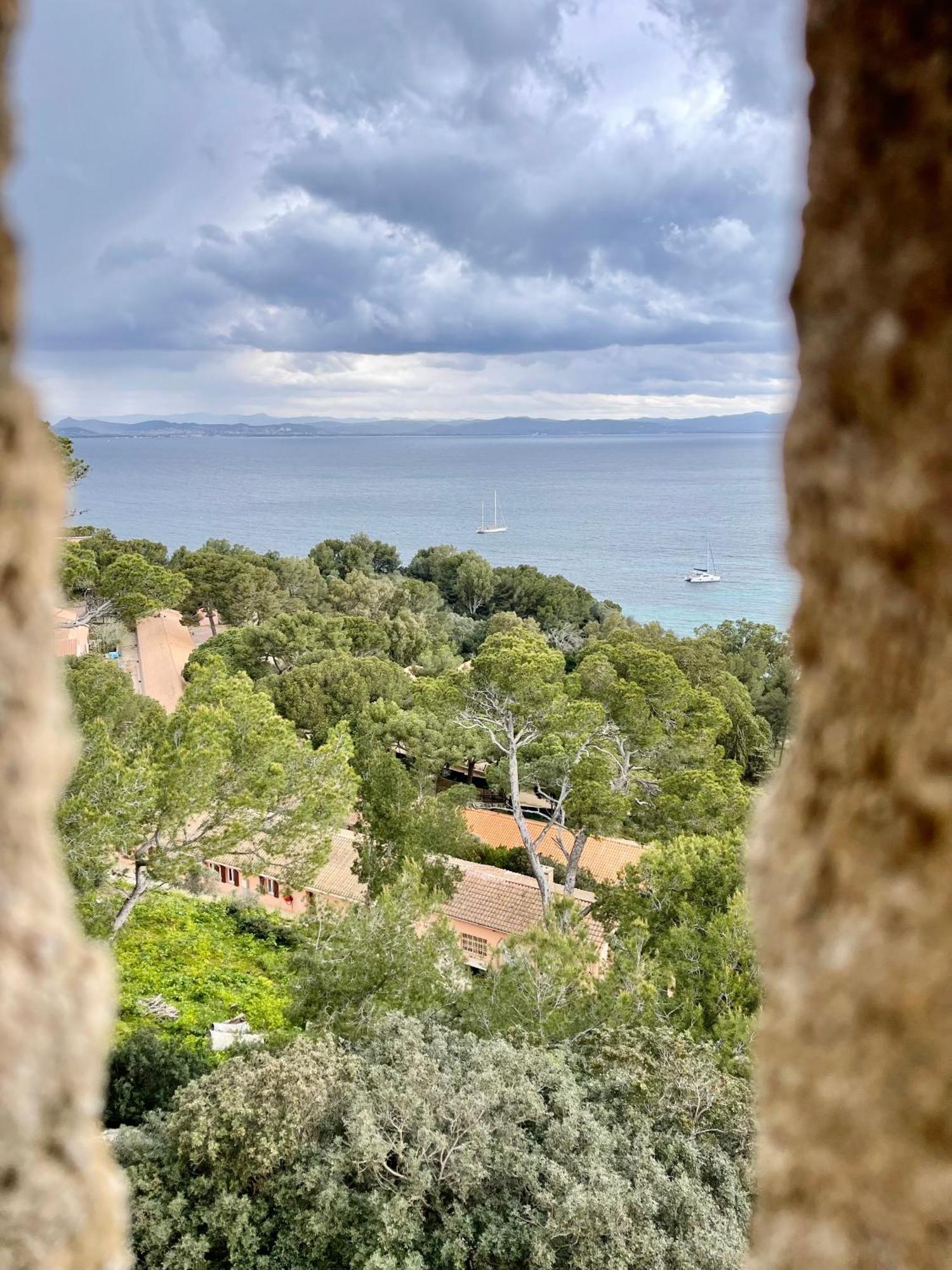 Latitudes 43 Lägenhet Porquerolles Exteriör bild